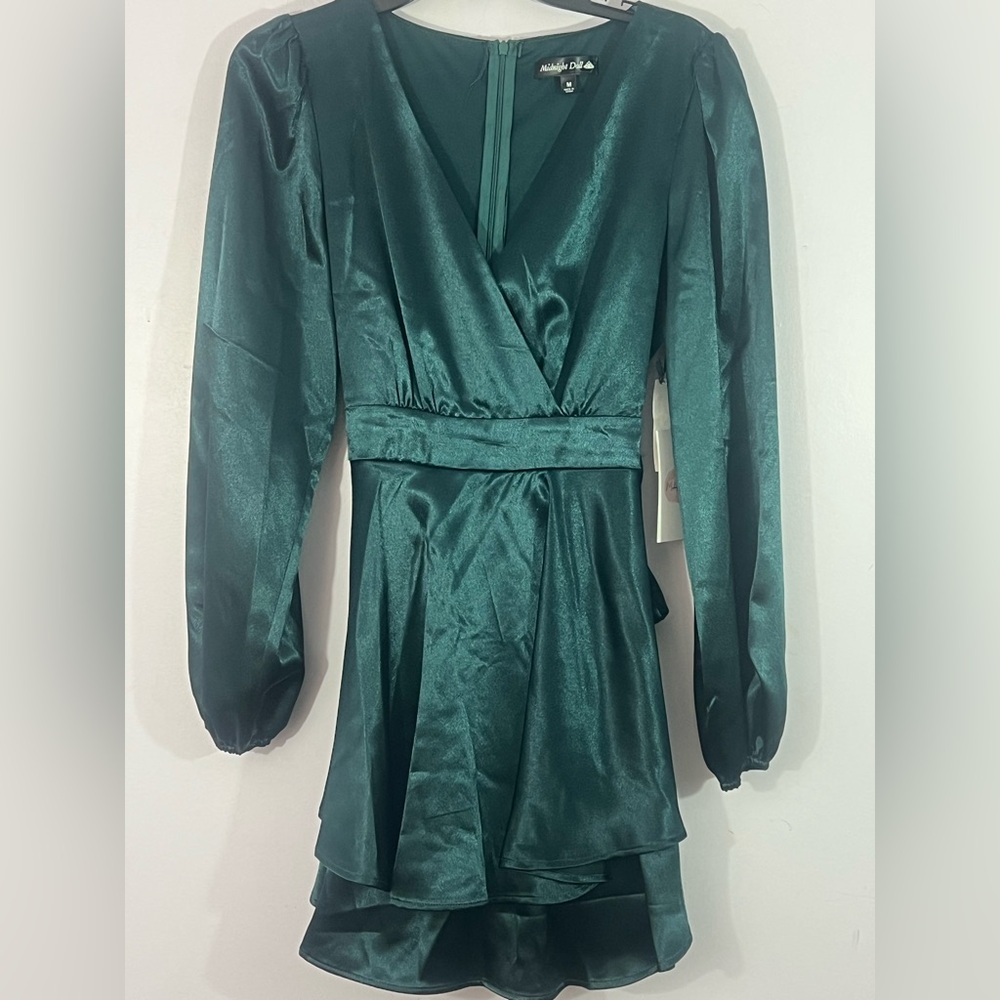 Midnight Doll Hunter Green Satin Wrap Mini Dress M NWT Long Sleeve Back Tie